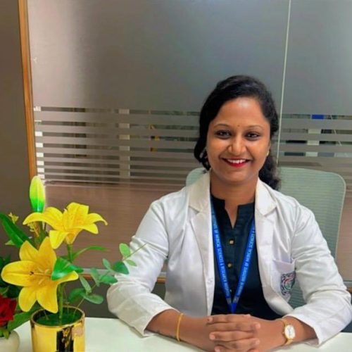 DR ROOPASHREE S